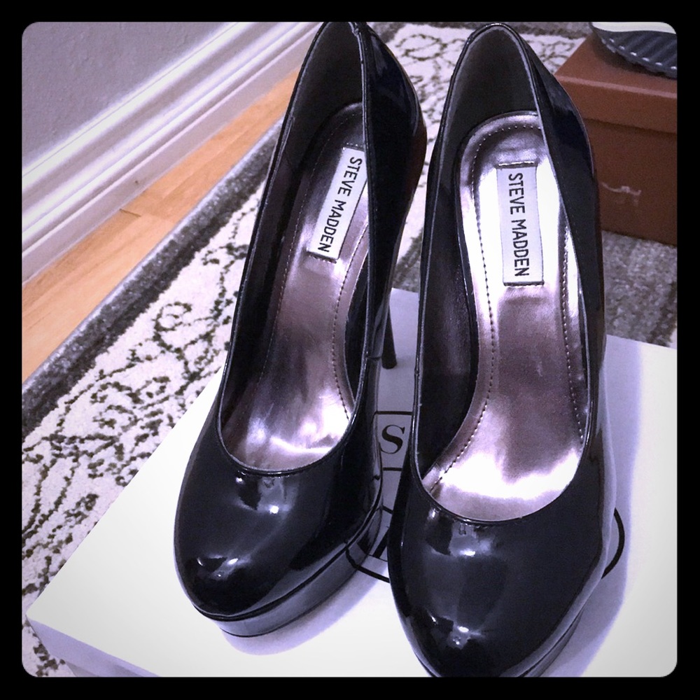 Steve Madden patent heels